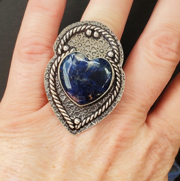New Heart Shaped Sodalite 925 Silver Statement Ring. - Picture 5 of 16